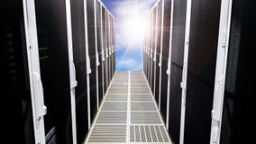 Moderne große Datenserver-Raumkorridorhalle mit den Hochregalen voll von den Netzwerk-Servern und von den Speicherblättern lizenzfreie abbildung Moderne große Datenserver-Raumkorridorhalle mit den Hochregalen voll von den Netzwerk-Servern und von den Speicherblättern lizenzfreie abbildung