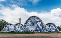 Modernistische Kirche von Sao Francisco de Assis in Belo Horizonte, Brasilien lizenzfreie stockfotografie Modernistische Kirche von Sao Francisco de Assis in Belo Horizonte, Brasilien lizenzfreie stockfotografie