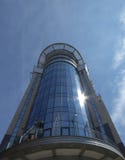 modernt byggnadsexponeringsglas Royaltyfria Foton modernt byggnadsexponeringsglas Royaltyfria Foton