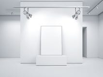 Modernt ljust galleri med den tomma bildramen framförande 3d Fotografering för Bildbyråer Modernt ljust galleri med den tomma bildramen framförande 3d Fotografering för Bildbyråer