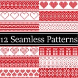 12 modèles sans couture de Noël de vecteur nordique de style ont inspiré par Noël scandinave, hiver de fête dans le point croisé illustration libre de droits 12 modèles sans couture de Noël de vecteur nordique de style ont inspiré par Noël scandinave, hiver de fête dans le point croisé illustration libre de droits