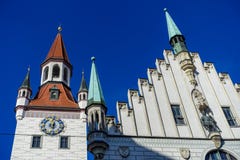 Monaco di Baviera, GERMANIA - 17 gennaio 2018: Città Vecchia Hall Altes Rathaus Details in Marienplatz Monaco di Baviera fotografia stock Monaco di Baviera, GERMANIA - 17 gennaio 2018: Città Vecchia Hall Altes Rathaus Details in Marienplatz Monaco di Baviera fotografia stock
