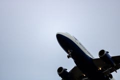 Monaco di Baviera, Baviera/Germania - 03 10 2018: Piano di volo di British Airways fotografia stock libera da diritti Monaco di Baviera, Baviera/Germania - 03 10 2018: Piano di volo di British Airways fotografia stock libera da diritti