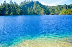 Montebello nationalpark, Chiapas stat, Mexico, Maj 25 royaltyfria foton Montebello nationalpark, Chiapas stat, Mexico, Maj 25 royaltyfria foton