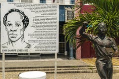 Sculpture monument of Jamaican National Hero Samuel Sharpe in Sam Sharpe Square, downtown Montego Bay, Jamaica stock images Sculpture monument of Jamaican National Hero Samuel Sharpe in Sam Sharpe Square, downtown Montego Bay, Jamaica stock images