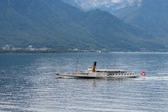 MONTREUX, ZWITSERLAND EUROPA - 15 SEPTEMBER: Vevey die alo stomen royalty-vrije stock foto's MONTREUX, ZWITSERLAND EUROPA - 15 SEPTEMBER: Vevey die alo stomen royalty-vrije stock foto's