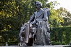 Monument de Frederic Chopin en South Park Wroclaw, Pologne en tant qu'I vu Image stock Monument de Frederic Chopin en South Park Wroclaw, Pologne en tant qu'I vu Image stock