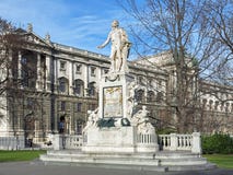 Monument de Mozart en parc de Burggarten de Vienne, Autriche Photos stock Monument de Mozart en parc de Burggarten de Vienne, Autriche Photos stock