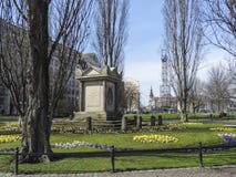 Monumento de Carl Wilhelm Muller Denkmal do prefeito de Leipzig no parque do untere do der fotografia de stock Monumento de Carl Wilhelm Muller Denkmal do prefeito de Leipzig no parque do untere do der fotografia de stock