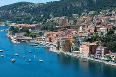 Mooie Luchtmening van Villefranche Sur Mer met de Haven stock foto Mooie Luchtmening van Villefranche Sur Mer met de Haven stock foto