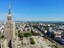 Mooie mening van hierboven Grote mening over Paleis van Cultuur en Wetenschap, Warshau Hoofdstad van Polen, Europa royalty-vrije stock foto's Mooie mening van hierboven Grote mening over Paleis van Cultuur en Wetenschap, Warshau Hoofdstad van Polen, Europa royalty-vrije stock foto's