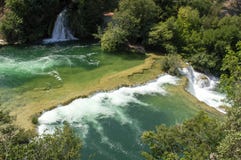 Mooie Watervallen in Krka Kroatië stock foto's Mooie Watervallen in Krka Kroatië stock foto's