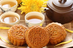 Mooncake And Tea Royalty Free Stock Photo Mooncake And Tea Royalty Free Stock Photo