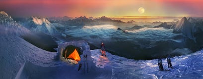 Moonset In The High Mountains Royalty Free Stock Images Moonset In The High Mountains Royalty Free Stock Images
