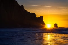 Beautiful sunset over the sea, silhouette of big rocks, Morro Bay, California stock photos Beautiful sunset over the sea, silhouette of big rocks, Morro Bay, California stock photos