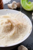 Mosad blomkål med Nutmeg arkivfoton Mosad blomkål med Nutmeg arkivfoton