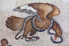 Mosaico a partir del período bizantino en la gran musa del mosaico del palacio imagen de archivo libre de regalías Mosaico a partir del período bizantino en la gran musa del mosaico del palacio imagen de archivo libre de regalías