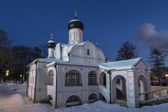 mosca La chiesa della concezione di Anna, l'inizio dello XVI secolo Distretto storico Zaryadye al sera tardi fotografie stock mosca La chiesa della concezione di Anna, l'inizio dello XVI secolo Distretto storico Zaryadye al sera tardi fotografie stock