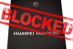 MOSKOU, RUSSISCHE FEDERATIE - 24 Mei, 2019: Nadat het Troefbeleid Huawei aan handelsblacklist toevoegt, heeft Google busine opges royalty-vrije stock afbeelding MOSKOU, RUSSISCHE FEDERATIE - 24 Mei, 2019: Nadat het Troefbeleid Huawei aan handelsblacklist toevoegt, heeft Google busine opges royalty-vrije stock afbeelding