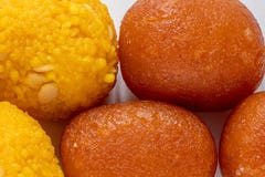 Motichoor Ladoo και Gulab Jamun στοκ εικόνα Motichoor Ladoo και Gulab Jamun στοκ εικόνα