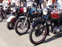 Motociclette classiche sulla manifestazione Fotografia Stock Motociclette classiche sulla manifestazione Fotografia Stock
