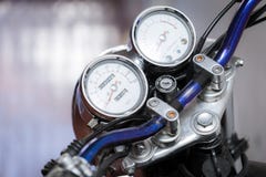 Motociclo d'annata alto chiuso immagine stock libera da diritti Motociclo d'annata alto chiuso immagine stock libera da diritti