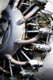 Motor y extractor de los aviones militares del vintage fotografía de archivo libre de regalías Motor y extractor de los aviones militares del vintage fotografía de archivo libre de regalías