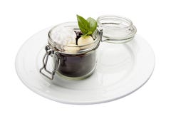 Mousse de chocolat avec le mascarpone Plat italien traditionnel photo libre de droits Mousse de chocolat avec le mascarpone Plat italien traditionnel photo libre de droits