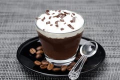 Fotografia , che passione ... - Pagina 3 Mousse-del-cioccolato-caff-con-panna-montata-33076340