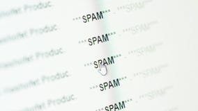 Movimiento en sentido vertical en un buzón de entrada del correo electrónico por completo de los messeges del Spam almacen de video Movimiento en sentido vertical en un buzón de entrada del correo electrónico por completo de los messeges del Spam almacen de video
