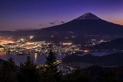 MT Fuji en Kawaguchiko royalty-vrije stock fotografie MT Fuji en Kawaguchiko royalty-vrije stock fotografie