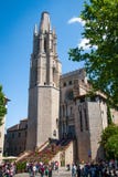 Muchos colores de Girona en un día soleado hermoso fotografía de archivo libre de regalías Muchos colores de Girona en un día soleado hermoso fotografía de archivo libre de regalías
