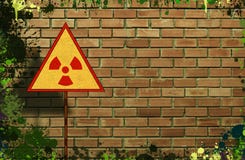 Muestra amarilla del triángulo con un símbolo radiactivo internacional en fondo sucio y sucio de la pared de ladrillo Maqueta de imágenes de archivo libres de regalías Muestra amarilla del triángulo con un símbolo radiactivo internacional en fondo sucio y sucio de la pared de ladrillo Maqueta de imágenes de archivo libres de regalías