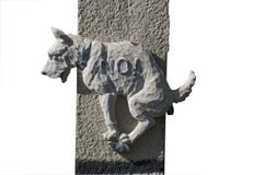 Muestra de no caminar perros Foto de archivo libre de regalías Muestra de no caminar perros Foto de archivo libre de regalías