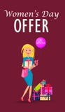 Mujer con las compras en tarjeta para mujer de la oferta del día Imagen de archivo libre de regalías Mujer con las compras en tarjeta para mujer de la oferta del día Imagen de archivo libre de regalías