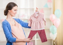 Mujer embarazada Ducha de bebé imágenes de archivo libres de regalías Mujer embarazada Ducha de bebé imágenes de archivo libres de regalías
