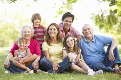 Multi-generation family in park royalty free stock image Multi-generation family in park royalty free stock image