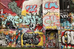 Mur d'art de rue Photos libres de droits Mur d'art de rue Photos libres de droits