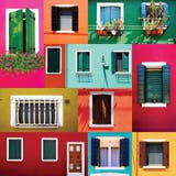 Mur de Windows et collection colorés mélangés de portes image libre de droits Mur de Windows et collection colorés mélangés de portes image libre de droits
