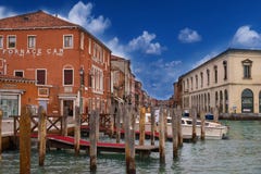 Murano kanał pod mostem zdjęcie royalty free Murano kanał pod mostem zdjęcie royalty free