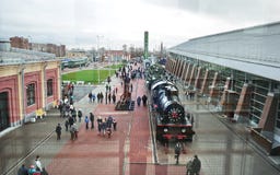 Museo de los ferrocarriles rusos El museo m?s grande del equipo ferroviario en Rusia, situado en St Petersburg, cerca de la estac imágenes de archivo libres de regalías Museo de los ferrocarriles rusos El museo m?s grande del equipo ferroviario en Rusia, situado en St Petersburg, cerca de la estac imágenes de archivo libres de regalías