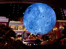 Museum of the Moon Artwork exhibited in Lee Tung Avenue Hong Kong stock images Museum of the Moon Artwork exhibited in Lee Tung Avenue Hong Kong stock images
