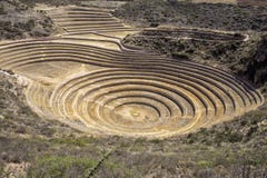 Mysteriöser Moray Agricultural Terraces der Inkas, Cusco Peru stockfotos Mysteriöser Moray Agricultural Terraces der Inkas, Cusco Peru stockfotos