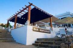 Na wolnym powietrzu restauracja w Mallorca i bar, Hiszpania obraz stock Na wolnym powietrzu restauracja w Mallorca i bar, Hiszpania obraz stock