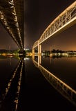 Nach Mitternacht Tamar Bridges, Cornwall lizenzfreie stockbilder Nach Mitternacht Tamar Bridges, Cornwall lizenzfreie stockbilder