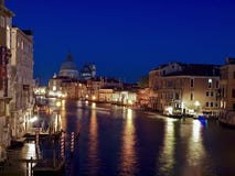 Nachtansicht von Canale groß in Venedig stockfotos Nachtansicht von Canale groß in Venedig stockfotos
