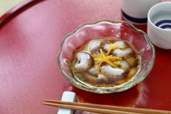 Namako vinegared japonais de concombre de mer aucun sunomono photographie stock libre de droits Namako vinegared japonais de concombre de mer aucun sunomono photographie stock libre de droits