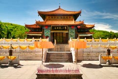 The temple, where the jade-golden statue of the goddess Guanyin is in the Nanshan park. Hainan, Sanya. stock images The temple, where the jade-golden statue of the goddess Guanyin is in the Nanshan park. Hainan, Sanya. stock images