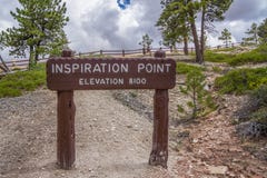 Nationalpark Inspirationspunktzeichen herein bryce Schlucht lizenzfreie stockbilder Nationalpark Inspirationspunktzeichen herein bryce Schlucht lizenzfreie stockbilder