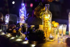 Natura morta di Halloween con le candele fotografia stock Natura morta di Halloween con le candele fotografia stock